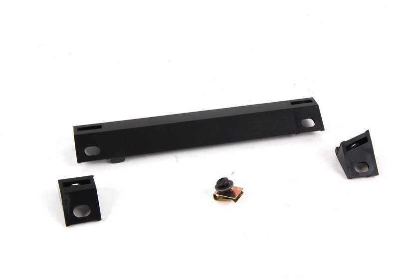 Jeu de séparateurs pour BMW E46, F30, F80 (OEM 51458398110). BMW d'origine
