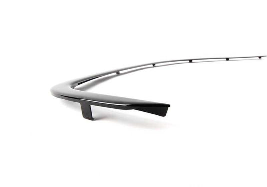 Upper right moulding for BMW X5 E53 (OEM 51368257688). Original BMW