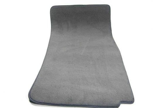 Alfombrillas de velours delanteras y traseras OEM 51478204020 para BMW Serie 5 E39 Berlina y Touring. Original BMW.