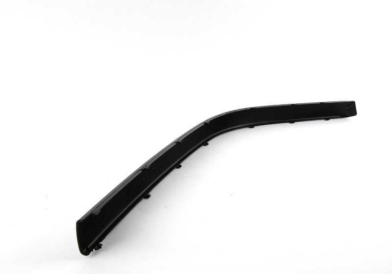 Moldura paragolpes delantera izquierda OEM 51118159351 para BMW E39 520d, 520i. Compatible con modelos fabricados entre 1996 y 2003. Repuesto original BMW.