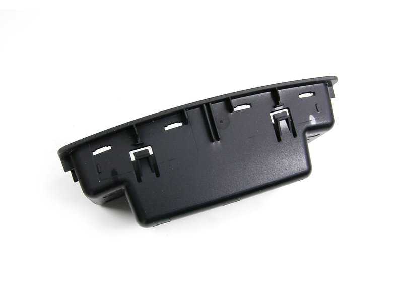 Compartimento de almacenamiento trasero inferior OEM 51167154481 para BMW E90, E91. Original BMW.