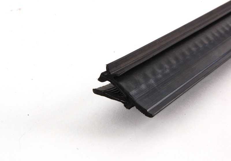 Burlete interior ventanilla izquierda OEM 51228102825 para BMW Serie 5 E34. Original BMW.