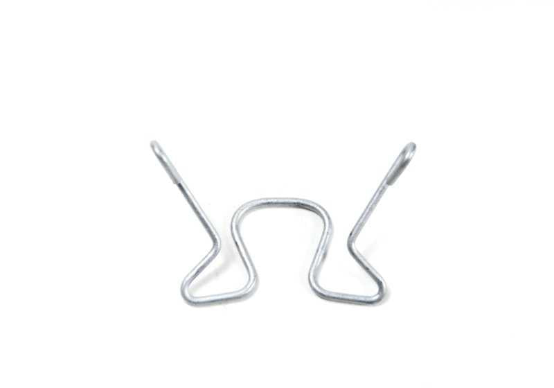 Clip de fijación OEM 64318371465 para BMW Serie 5 (E39). Original BMW.