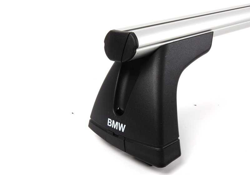 Barres de toit OEM 82710403104 pour BMW E81, E87, E90. BMW d'origine.