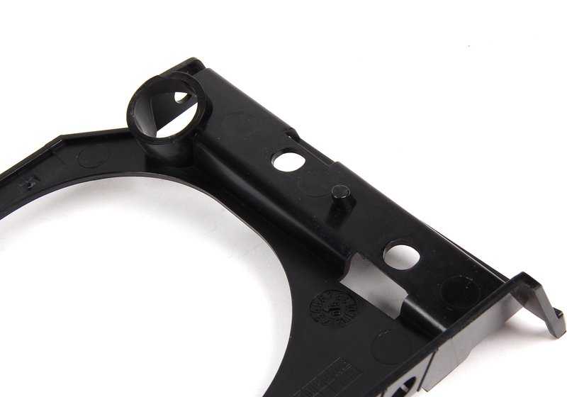 Soporte de faro antiniebla izquierdo OEM 51117891397 para BMW E90, E91. Original BMW.