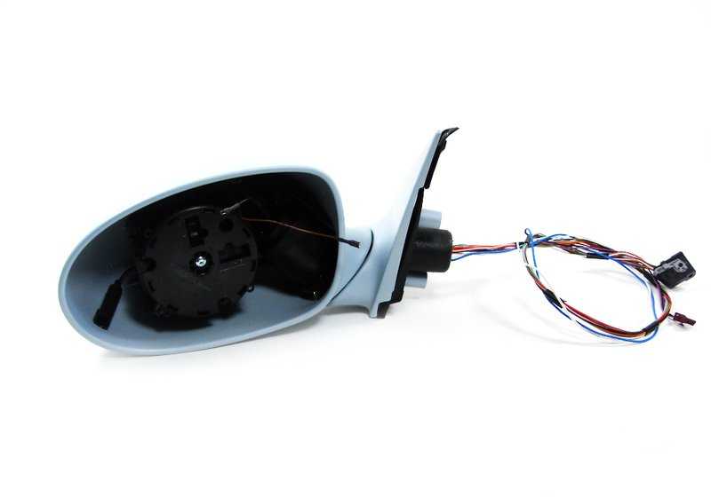 Espejo exterior derecho con calefacción imprimado OEM 51162694892 para BMW Serie 5 E39 (10/1997–06/2003), incluido M5. Original BMW.