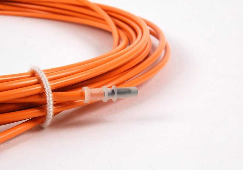 Conector de fibra óptica para BMW Serie 1 E87, F20N, Serie 2 F22N, F45, Serie 3 E90, F30, Serie 4 F32N, Serie 5 E60, F07, Serie 6 E63, F06, Serie 7 E65, F01N, X1 F48, X2 U10, X3 F25, X4 F26, X5 E70, X6 E71, X7 G07, Z4 E85, Mini F54, F56, F60 (OEM 61120142