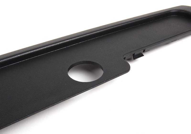 Moldura de parachoques para BMW Serie 3 E36 (OEM 51112265632). Original BMW
