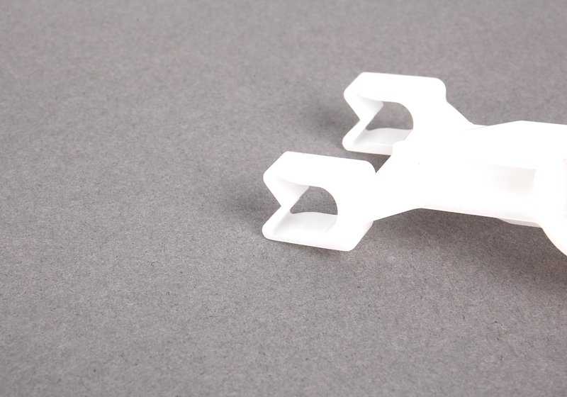 Les pilules de frein OEM Wear Clip 34356779356 pour BMW E81, E82, E87, E88, E90, E91, E92, E93, E84, F25, F26, F85, F86, E89. BMW d'origine.