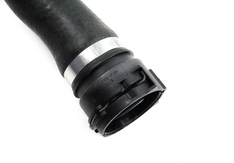 Manguera de refrigerante OEM 11531711878 para BMW E38. Original BMW.