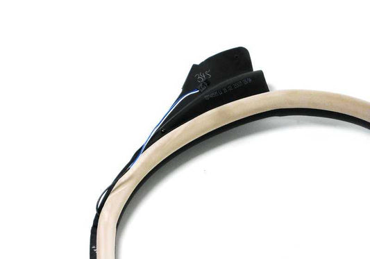 Cantonera derecha color HELLBEIGE OEM 51717161690 para BMW Serie 3 E46 316i, 318i, 320i, 325i, 330i... y más. Original BMW.