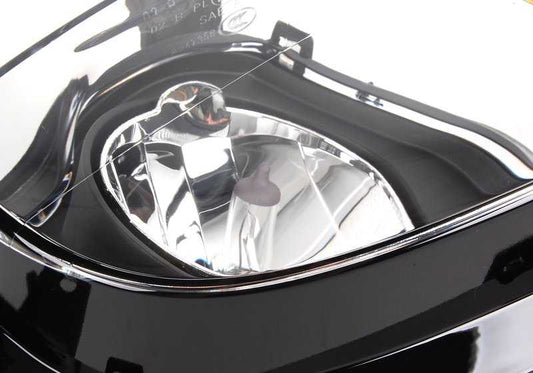 Antiniebla derecho OEM 63177199894 para BMW E90: 316d, 316i (modelos PR31, PR32, PR51, PR52, PF11, PF12, PF21, PF31, PF32, PF42). Compatible con versiones manual y automática. Original BMW.