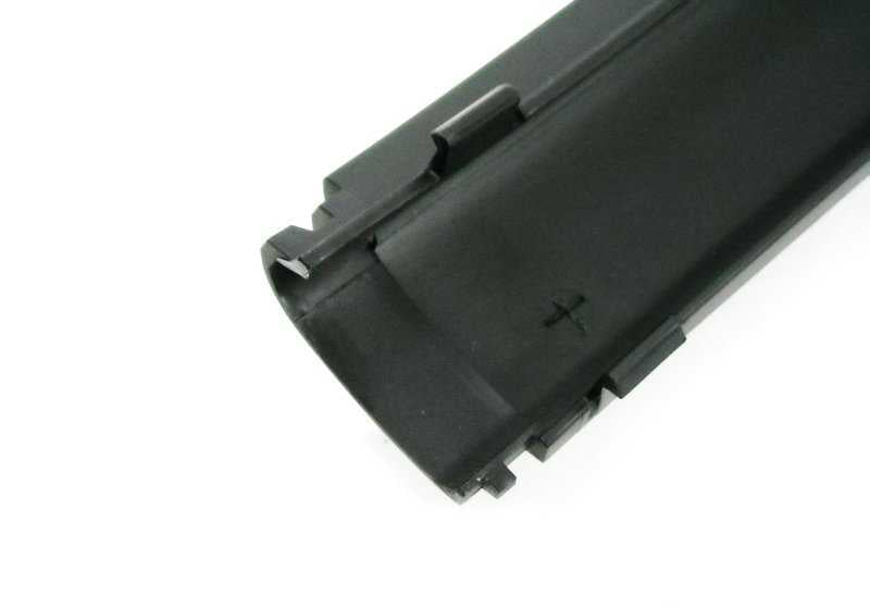 Listón protector parachoques delantero centro OEM 51118195304 para BMW Serie 3 E46. Original BMW.