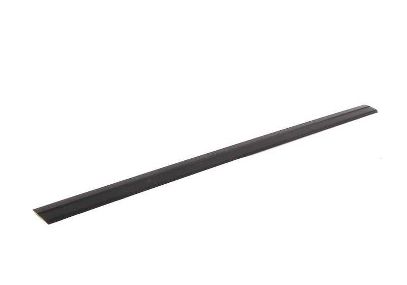 Moldura lateral puerta delantera derecha negra OEM 51131969202 para BMW Serie 7 E32. Pieza original BMW, reemplazo perfecto para moldura dañada o desgastada.