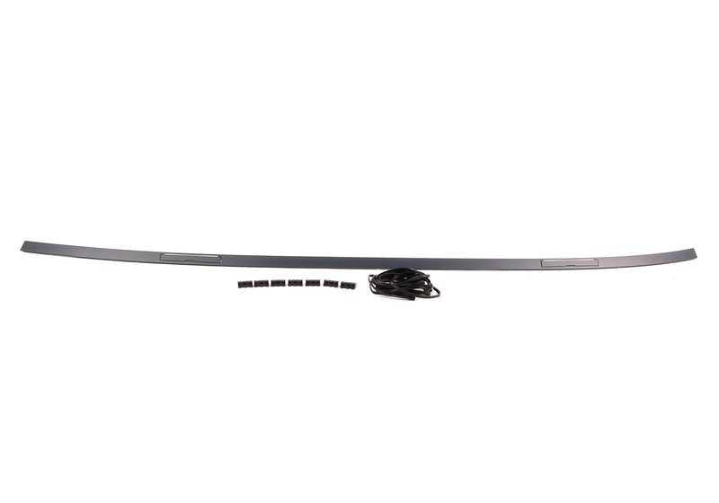 Listón de adorno de techo imprimado izquierdo OEM 51137124253 para BMW Serie 3 E90, E90 LCI. Original BMW.
