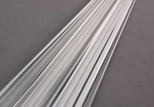 Blende pour BMW E24 (OEM 51131843752). BMW d'origine