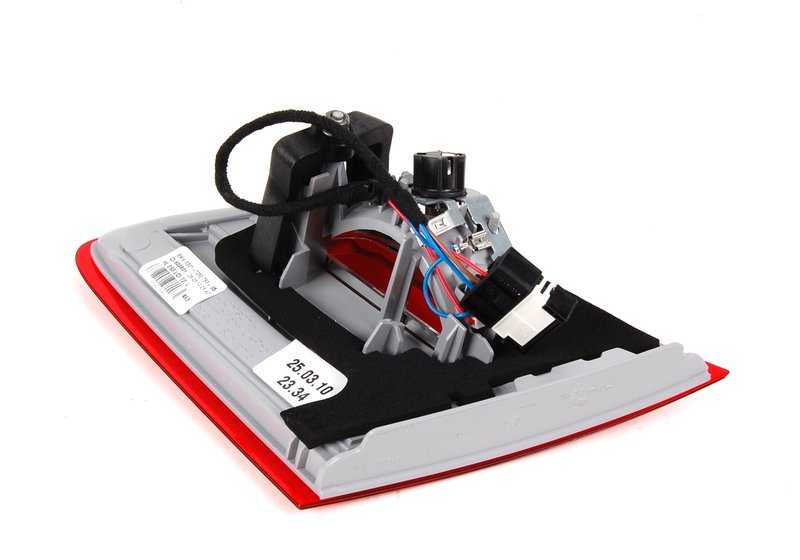 Piloto trasero izquierdo de maletero OEM 63217252783 para BMW E93 (Serie 3 Cabrio). Original BMW.