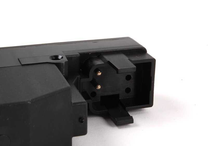 Actuador eléctrico OEM 51268350182 para BMW E34, E24, E32. Controla cierre centralizado y componentes de carrocería. Original BMW.