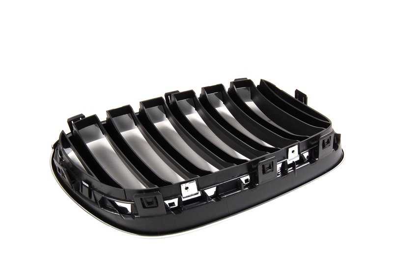 Rejilla delantera izquierda OEM 51117210725 para BMW F25. Original BMW.