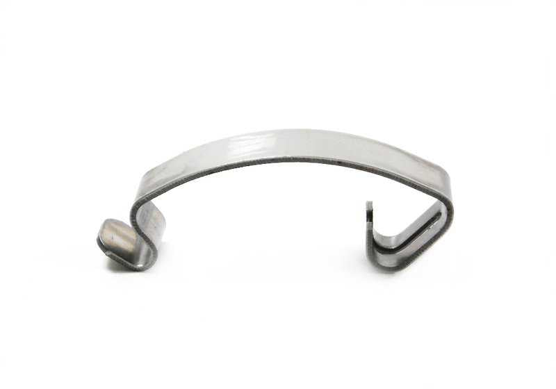 OEM fastening clip 13711707044 for BMW E30, E36, E46, E28, E34, E39, E32, E38, E65, E66, E83, E53, Z1, Z3, E85, E52. Original BMW.