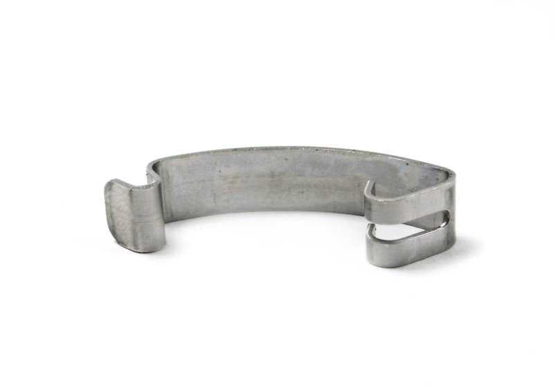 OEM fastening clip 13711707044 for BMW E30, E36, E46, E28, E34, E39, E32, E38, E65, E66, E83, E53, Z1, Z3, E85, E52. Original BMW.