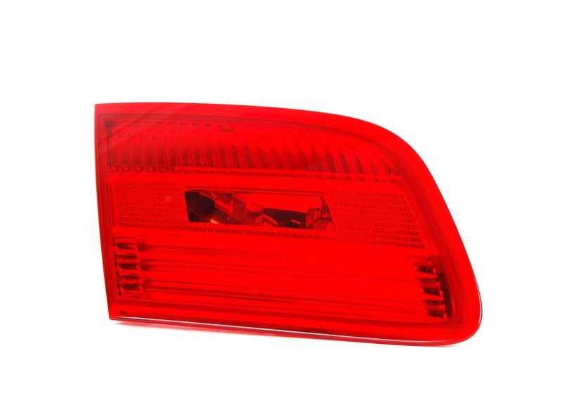 Luz trasera izquierda en tapa del maletero OEM 63217162299 para BMW Serie 3 E92 (2005–2010). Original BMW.
