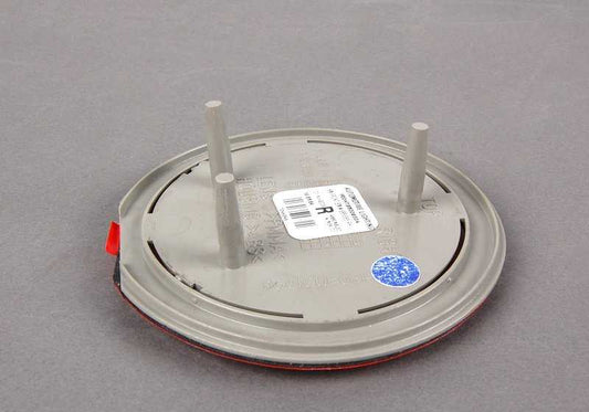 Right side reflector OEM 63147046046 for BMW Z4 E85, E86. Original BMW.