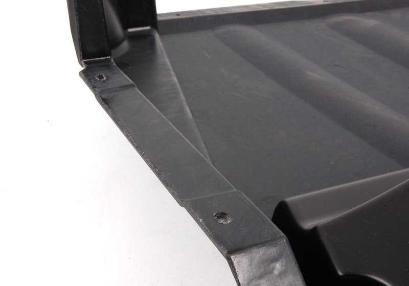 Protector térmico frontal del motor OEM 51717895091 para BMW E46. Original BMW.
