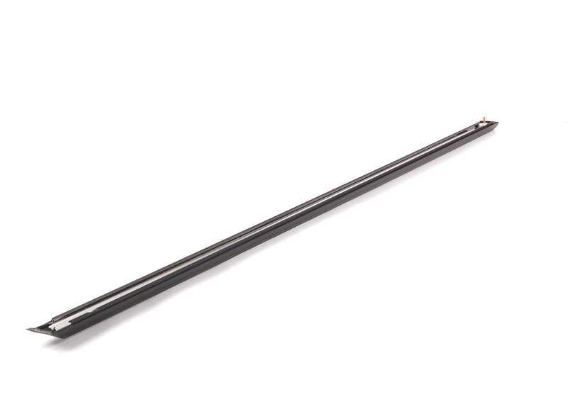 Listón para parachoques puerta delantera izquierda OEM 51131953929 para BMW Serie 3 E30. Original BMW.