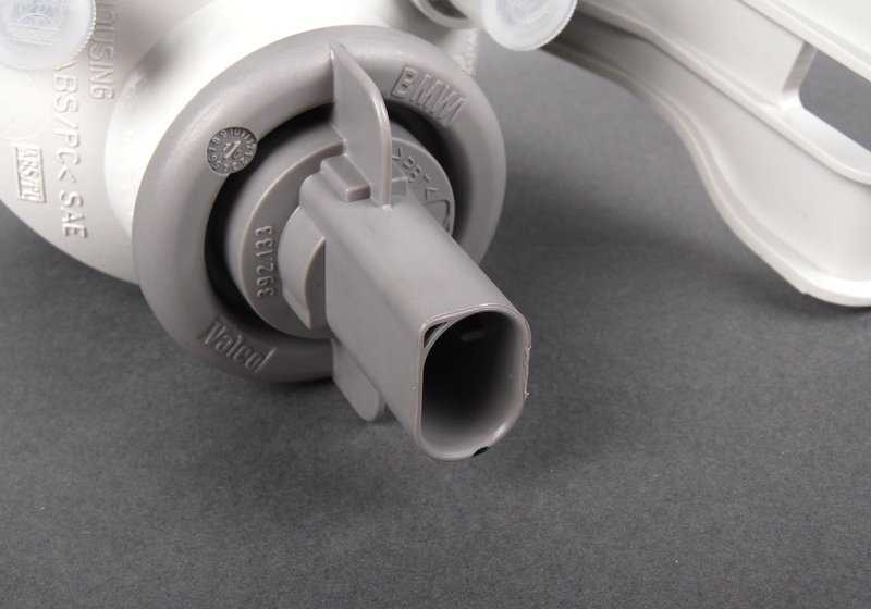 Intermitente delantero izquierdo OEM 63137165863 para MINI R50, R52, R53. Recambio original MINI.