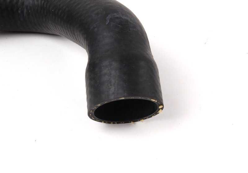 Manguera de refrigerante OEM 11531722852 para BMW E34. Original BMW.