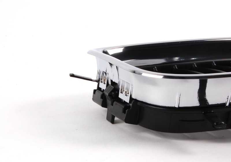 Rejilla de adorno derecho OEM 51138122238 para BMW Serie 3 E36, 316i, 318i, 320i, 325i... y más. Original BMW.