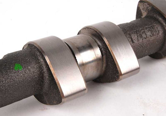 Árbol de levas de admisión OEM 11311745498 para BMW E39, E38 y X5 E53. Original BMW.