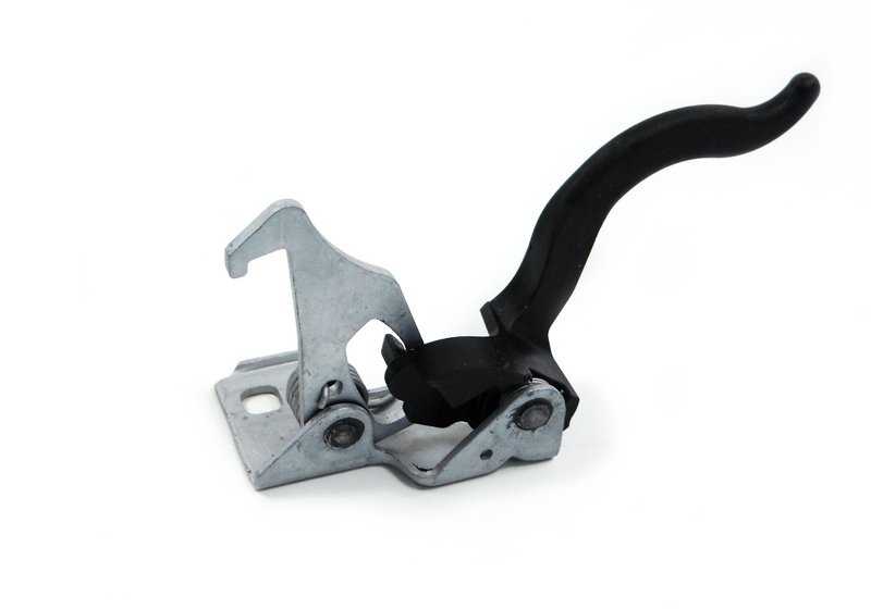Cierre de capó OEM 51237122916 para BMW E53. Original BMW.