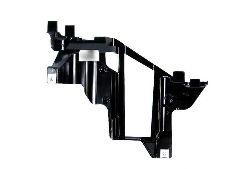 Soporte derecho para faro delantero OEM 63126927798 para BMW X5 E53. Compatible con todos los modelos E53: 3.0d, 3.0i con cambio manual y automático. Original BMW.