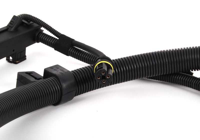 Cableado de motor OEM 12517513551 para BMW E39. Original BMW.