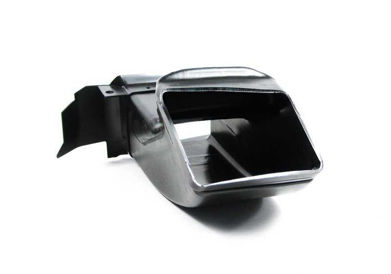 Conducto de aire para freno delantero derecho OEM 51718125968 para BMW E38. Original BMW.