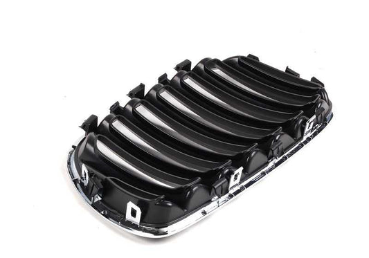 Rejilla de adorno delantera derecha OEM 51137113734 para BMW X5 E53. Original BMW.