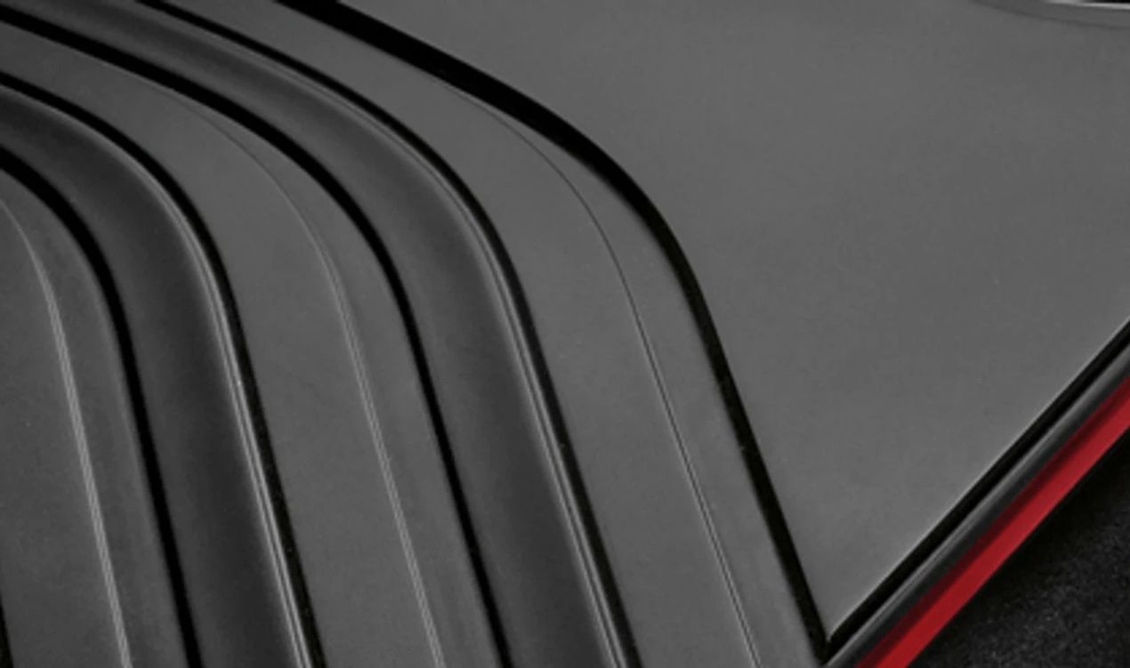 OEM OMBOBLES ORIGINAL 51472297427 pour BMW F21, F21N, F22, F22N, F87, F87N. Ensemble de 2 tapis arrière résistants à l'eau et à la saleté. BMW d'origine.