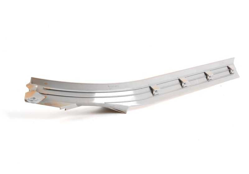 Moldura de entrada puerta trasera derecha OEM 51478174538 para BMW E38. Original BMW.