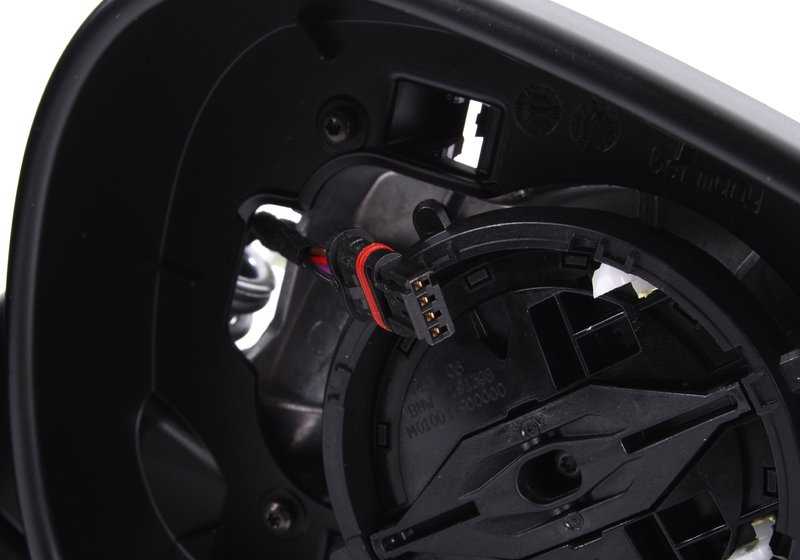 Retrovisor exterior derecho (sin cristal, calefactable) OEM 51167282572 para BMW E90, E91. Original BMW.