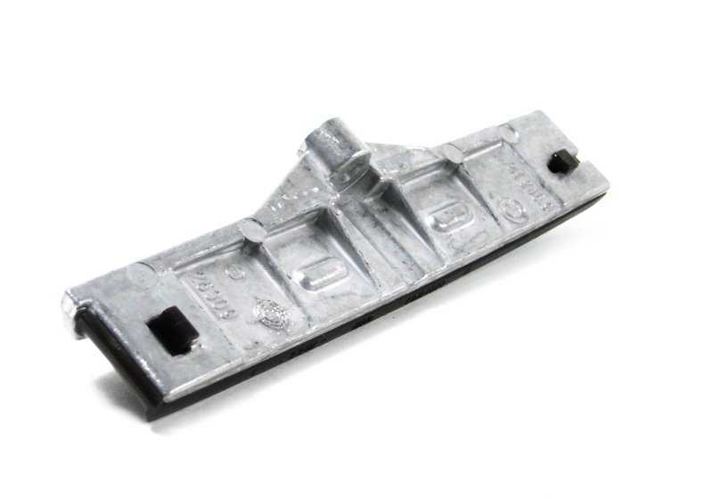 Guía de la cadena de distribución OEM 11311741244 para BMW E34, E32, E38, E31 (530i, 540i, 730i, 740i, 840i con motor M60). Original BMW.