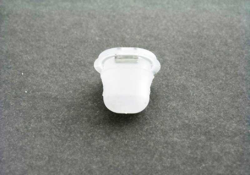 OEM 51459141448 CLIP de fixação para BMW E92, E92N, E93, E93N, E63, E63N, E64, E64N, E32, E38, E31. Para painéis de painel. BMW original.