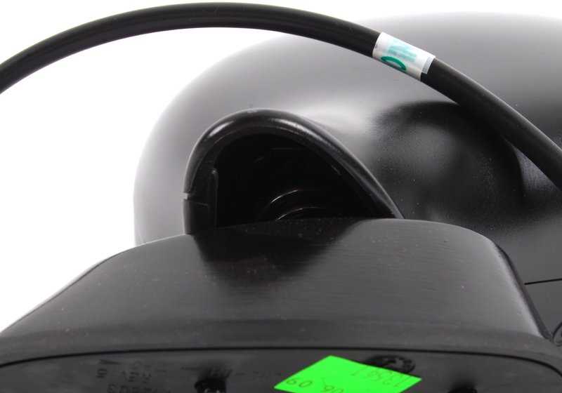 Retrovisor exterior izquierdo eléctrico y calefactable OEM 51168397039 para BMW E46, E39, E38. Original BMW.