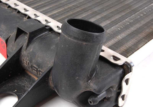 OEM cooling radiator 17111176900 for BMW E30 {320i, 323i}. Compatible with models from 1982 to 1991. Original replacement BMW.