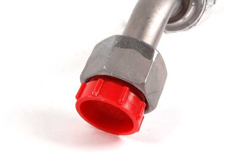 Tubería de alta presión del compresor al condensador OEM 64539067575 para BMW E30. Original BMW.