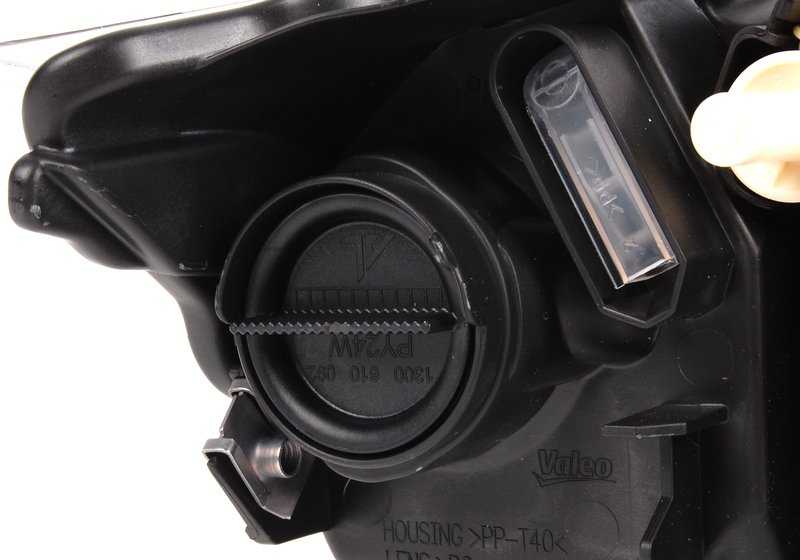 Faro delantero izquierdo OEM 63117202577 para BMW Serie 3 E90 LCI, E91 LCI. Original BMW.