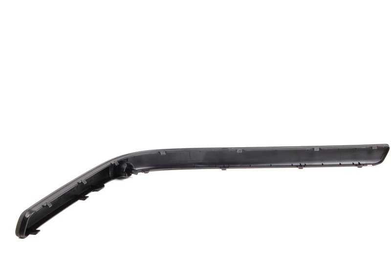 Moldura paragolpes trasero izquierdo OEM 51122498501 para BMW E39 520d, 520i. Original BMW.