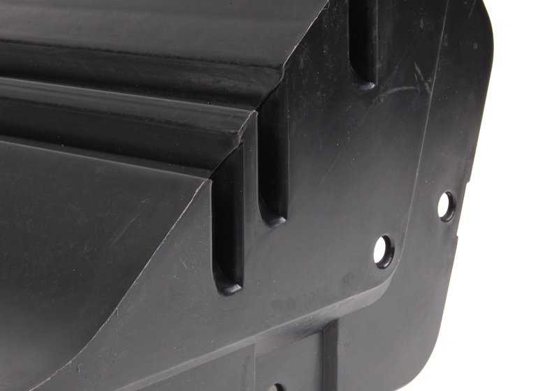 Cubierta paso de rueda delantera derecha OEM 51717052474 para BMW E63 y E64 (630i con motores N52 y N53). Original BMW.