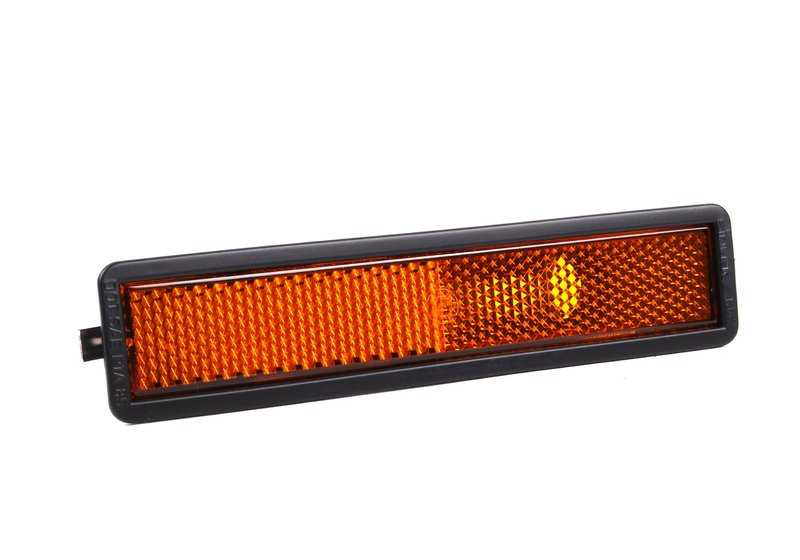 Tulipa delantera intermitente OEM 63141377849 para BMW E30, E32, E34. Repuesto original BMW.